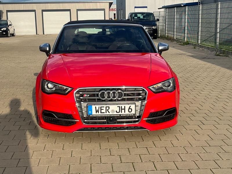 Gebraucht Audi S3 Cabriolet Ambiente 300 PS (220 kW) 2014 Rot Cabrio
