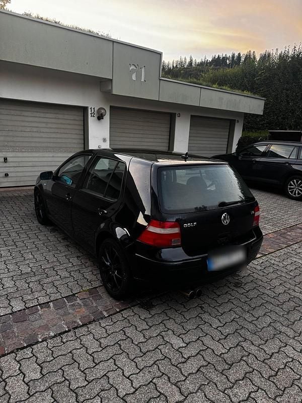 Gebraucht VW Golf IV R 170 PS (125 kW) 2001 Schwarz Limousine