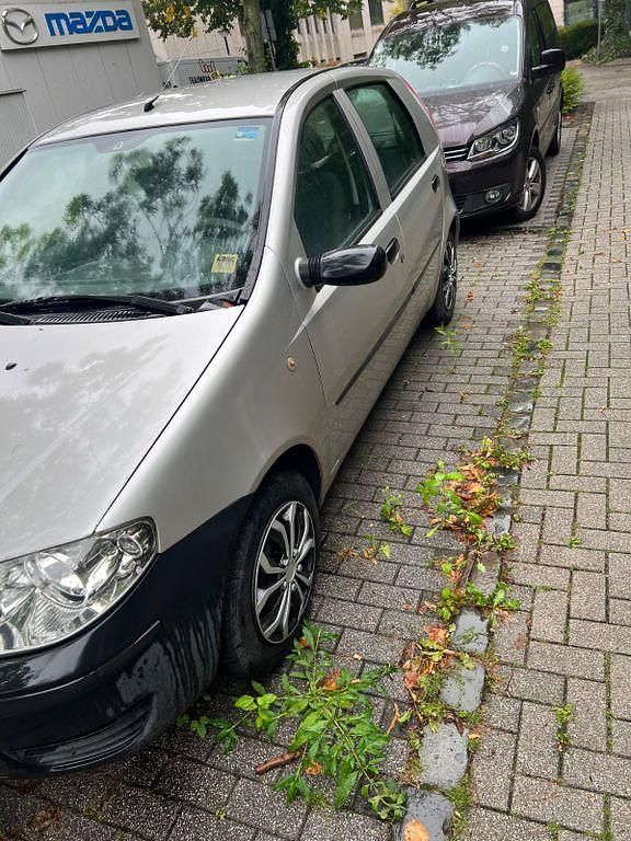 Silber Gebraucht 2004 Fiat Punto Dynamic Kleinwagen | 1.600 € (Fairer Preis) - Bild 1/4