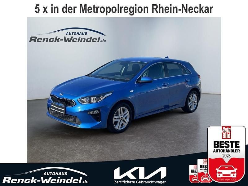 Blau Gebraucht 2021 Kia Ceed Vision Limousine | 18.989 € (Fairer Preis) - Bild 1/4