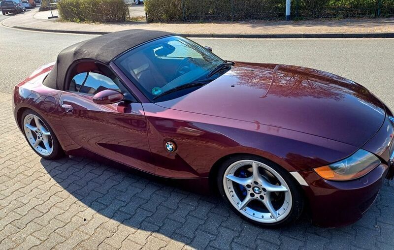 Beige Gebraucht 2004 BMW Z4 Sport Line Cabrio | 10.500 € (Guter Preis) - Bild 1/4