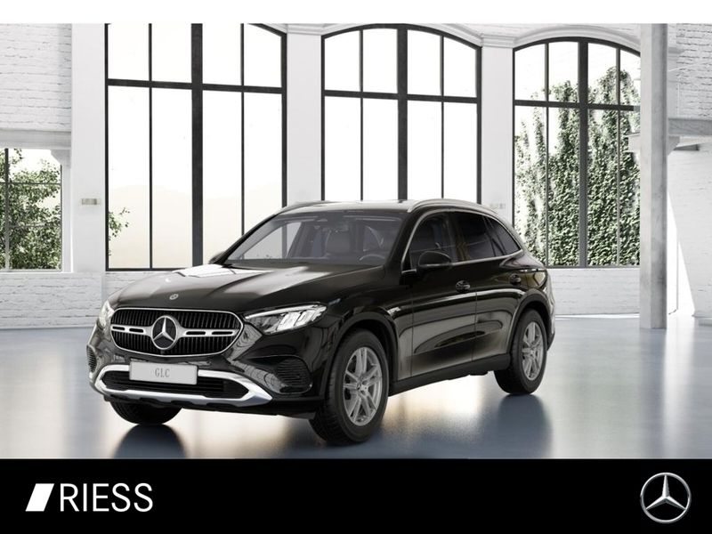 Schwarz Gebraucht 2024 Mercedes GLC200 Avantgarde SUV | 47.400 € (Guter Preis) - Bild 1/4