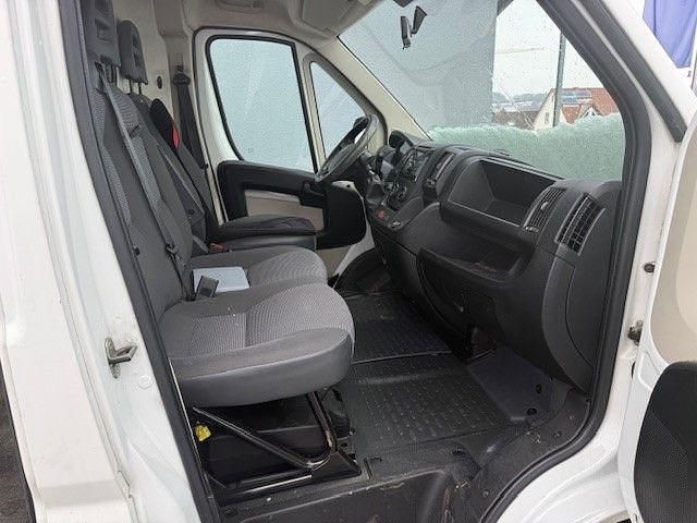 Gebraucht Peugeot Boxer Avantage 131 PS (96 kW) 2013 Weiß Van