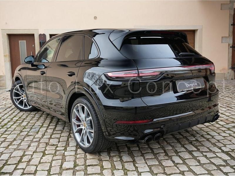 Gebraucht Porsche Cayenne GTS 460 PS (338 kW) 2021 Schwarz SUV