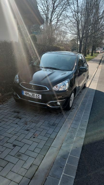 Gebraucht Mitsubishi Space Star Active 71 PS (52 kW) 2019 Schwarz Kleinwagen
