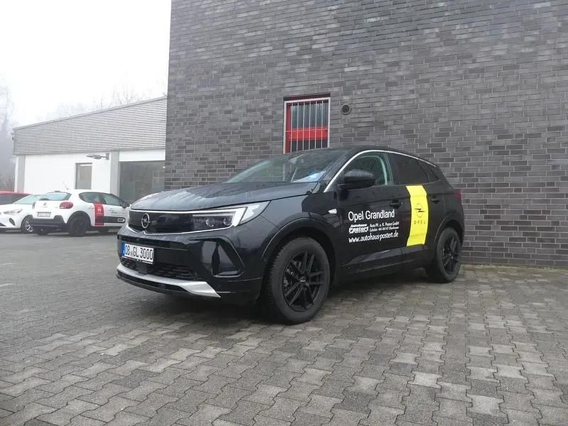 Diamant schwarz (m2) Gebraucht 2023 Opel Grandland X Elegance SUV | 23.740 € (Guter Preis) - Bild 1/4