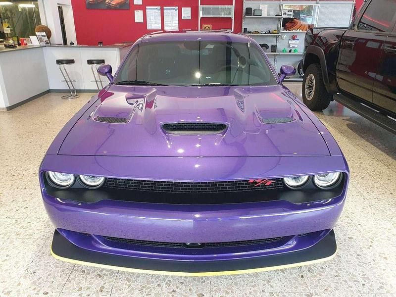 Occasion Dodge Challenger 492 ch (361 kW) 2024 Plum crazy pearl Coupé