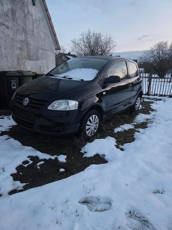 Schwarz Gebraucht 2006 VW Fox Kleinwagen | 500 € (Superpreis) - Bild 1/4