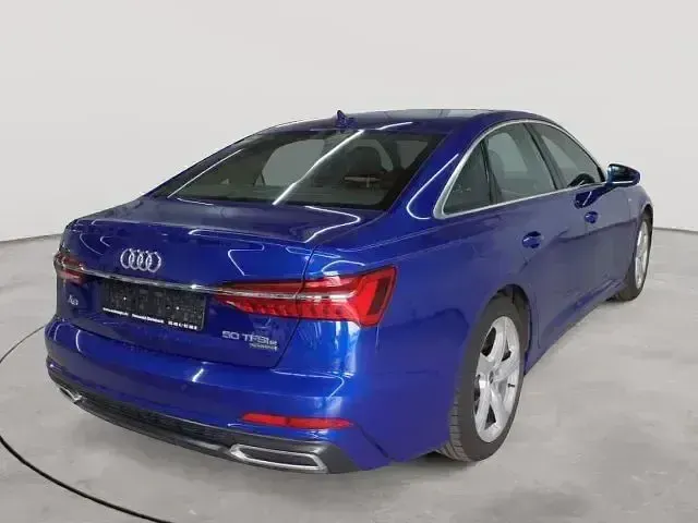 Gebraucht Audi A6 S-Line 265 PS (194 kW) 2022 Blau Limousine
