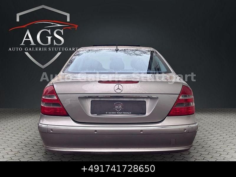 Gebraucht Mercedes E320 Avantgarde 224 PS (164 kW) 2005 Gold Limousine