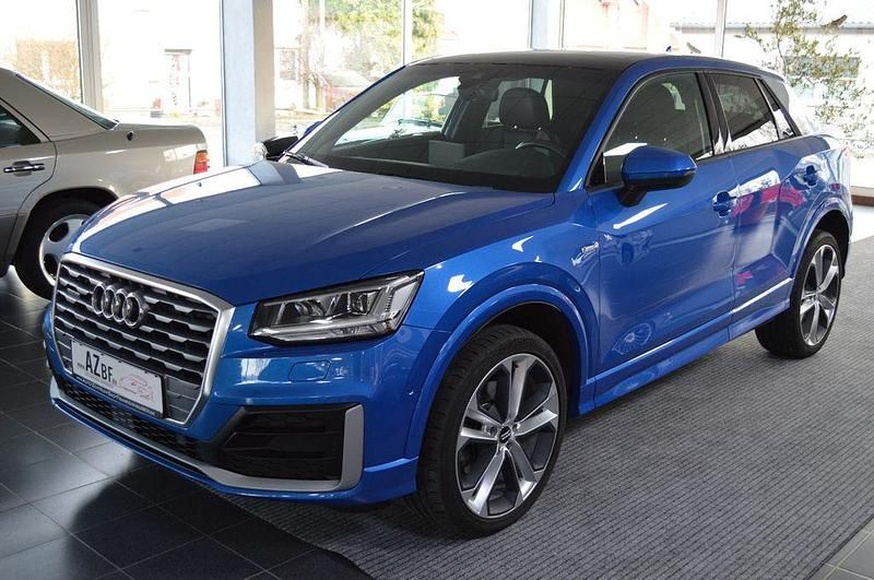 Gebraucht Audi Q2 S-Line 190 PS (139 kW) 2018 Blau SUV