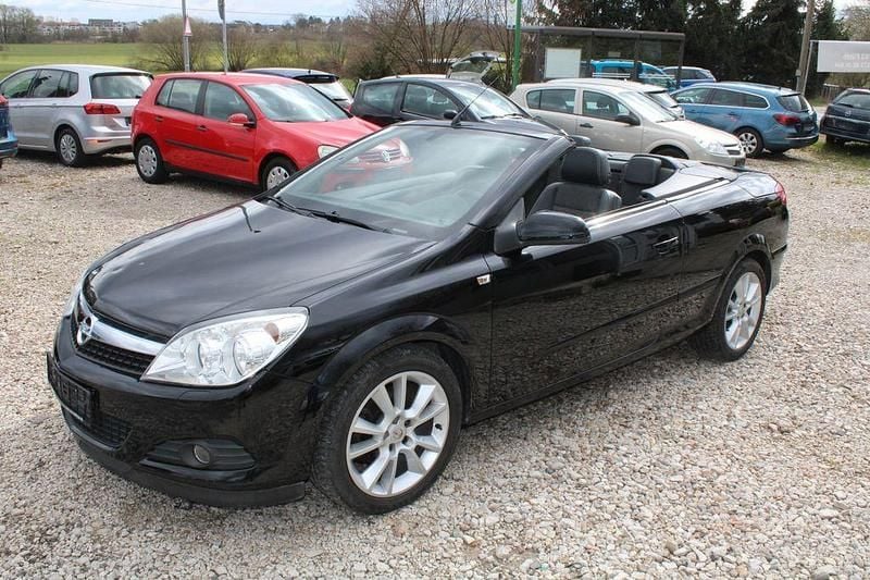 Gebraucht Opel Astra Cabriolet Cosmo 116 PS (85 kW) 2007 Schwarz Cabrio