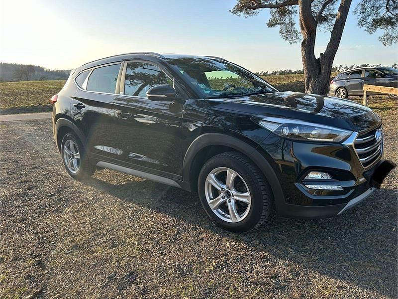 Gebraucht Hyundai Tucson Passion Plus 177 PS (130 kW) 2018 Schwarz SUV