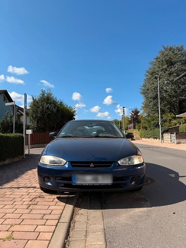 Blau Gebraucht 2001 Mitsubishi Colt Top Kleinwagen | 750 € (Superpreis) - Bild 1/4