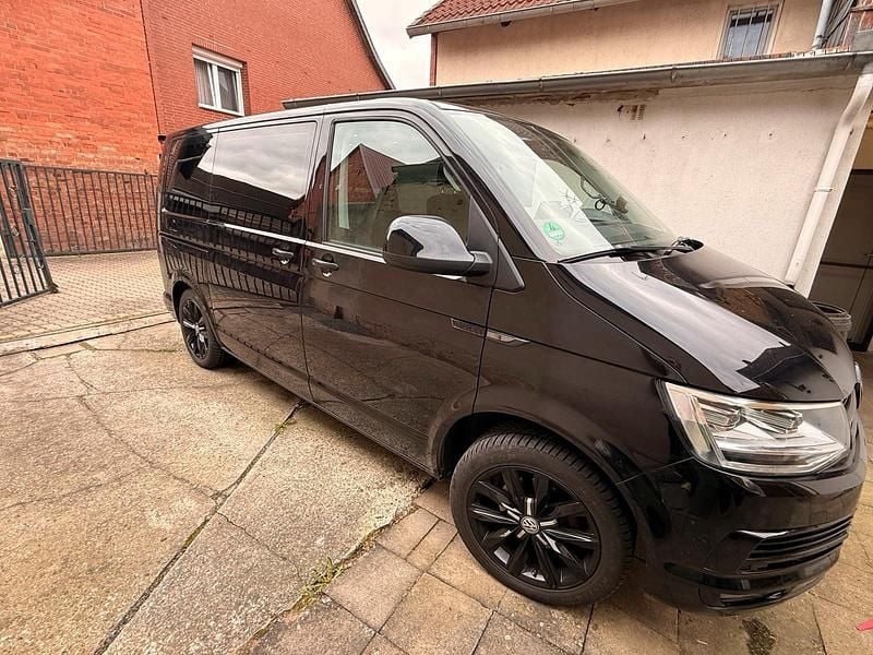 Usata VW T6 150 CV (110 kW) 2016 Nero Furgone
