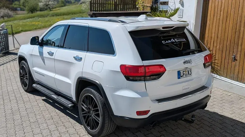 Occasion Jeep Grand Cherokee 250 ch (183 kW) 2013 Blanc SUV