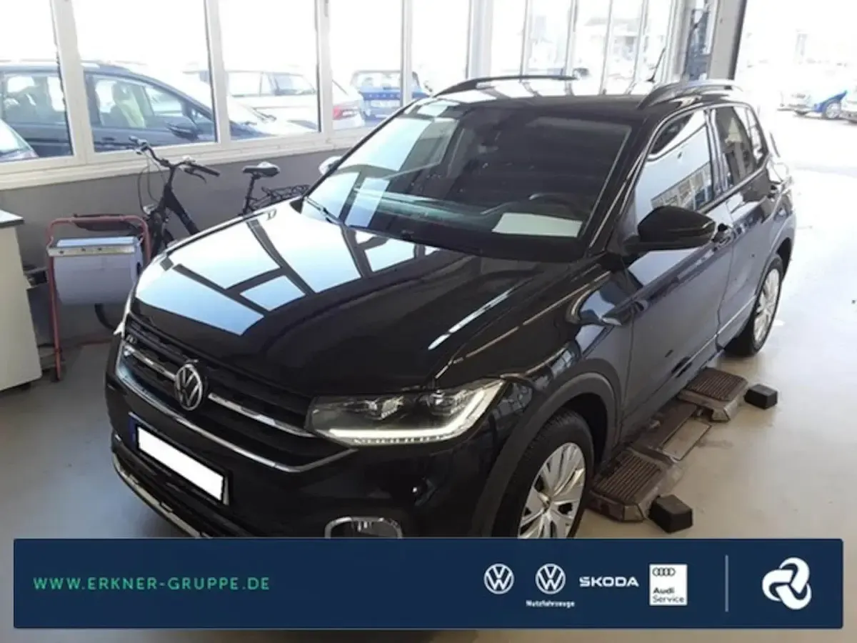 Używany VW T-Cross Active 110 KM (80 kW) 2022 SUV