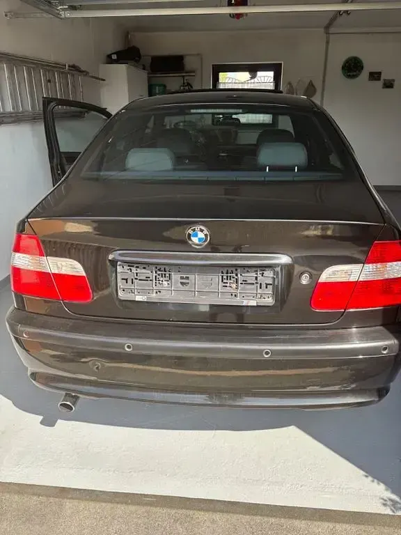 Gebraucht BMW 318 Sport Line 143 PS (105 kW) 2004 Schwarz Limousine