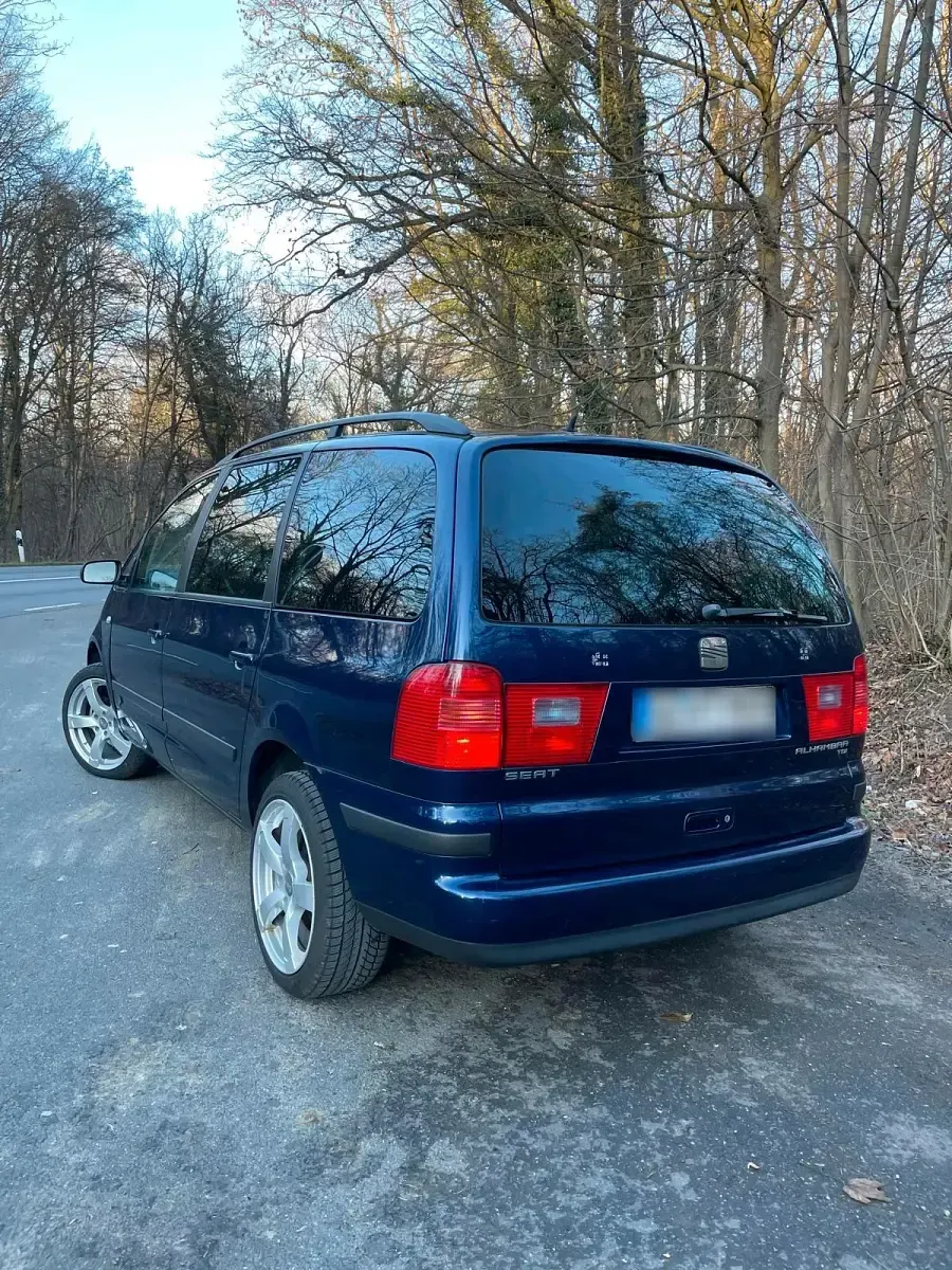 Brugt Seat Alhambra 131 HK (96 kW) 2004 Blå MPV