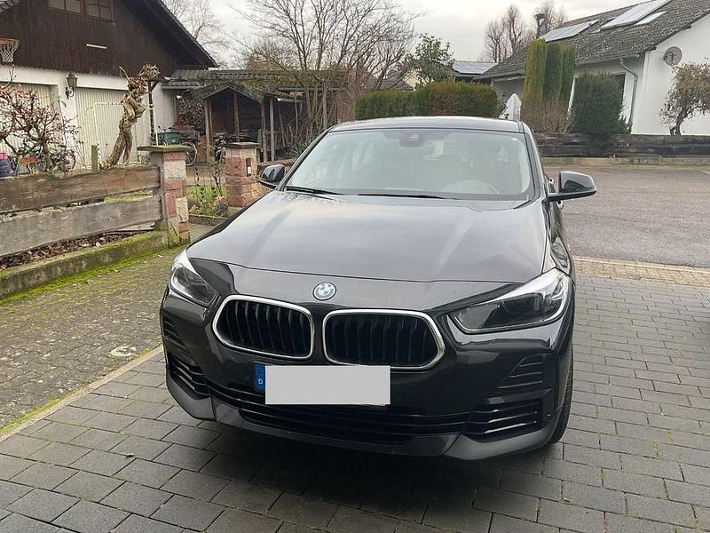 Schwarz Gebraucht 2023 BMW X2 Advantage SUV | 27.590 € (Fairer Preis) - Bild 1/4