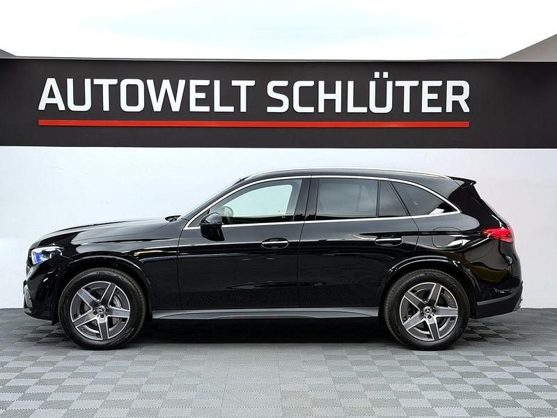 Gebraucht Mercedes GLC300 204 PS (150 kW) 2024 Schwarz SUV