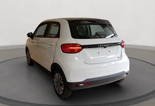Neu Leapmotor T03 69 kW (95 PS) 2025 Weiß Kleinwagen