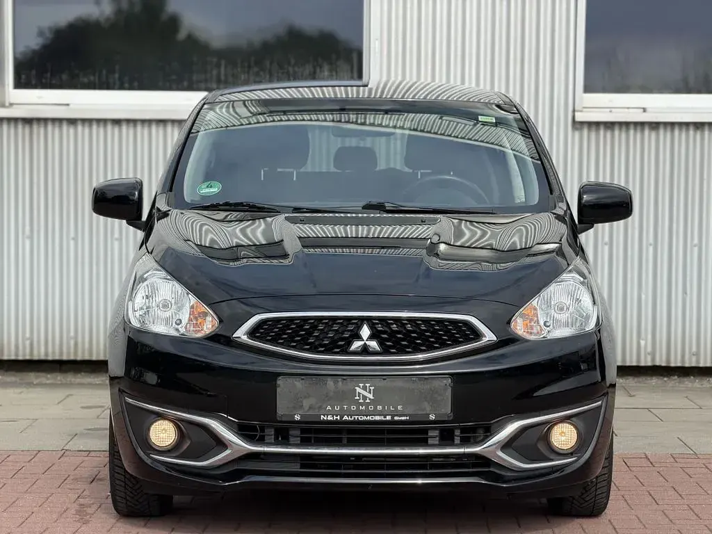 Brugt Mitsubishi Space Star 80 HK (58 kW) 2017 Sort Hatchback