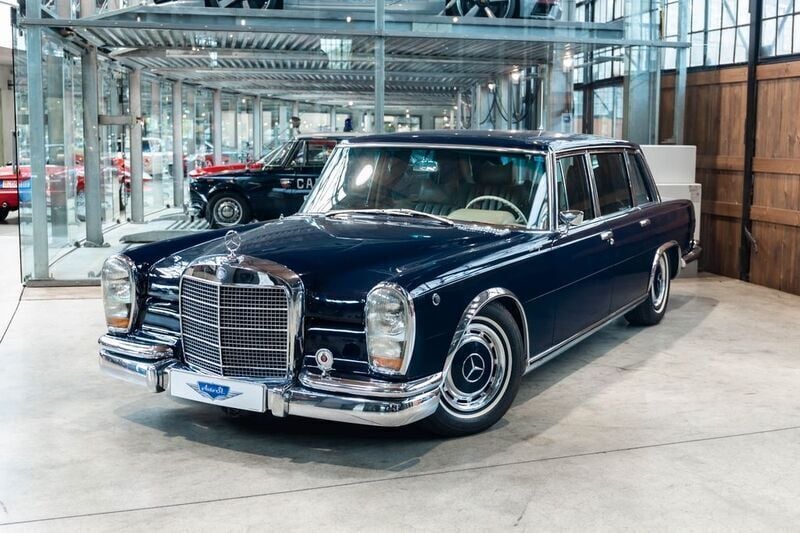 Blau Gebraucht 1969 Mercedes 600 Limousine | 179.890 € - Bild 1/4