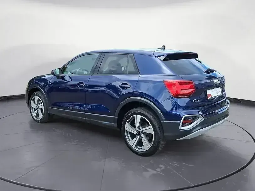 Gebraucht Audi Q2 Advanced Plus 150 PS (110 kW) 2025 Blau SUV