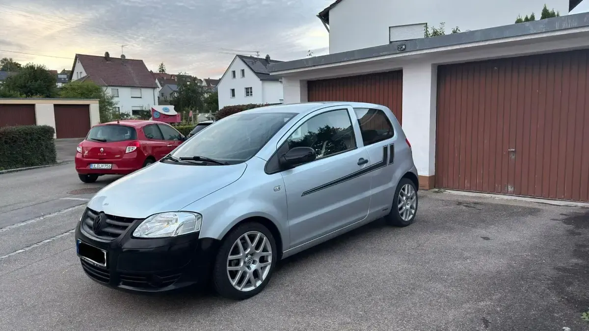 Gebraucht VW Fox 75 PS (55 kW) 2007 Silber Kleinwagen