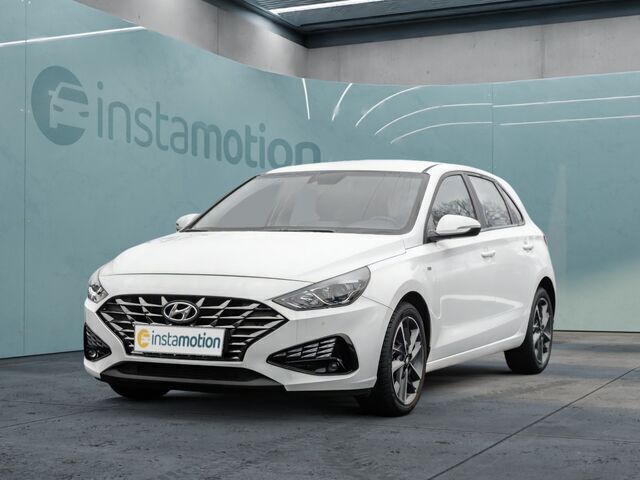 Gebraucht Hyundai i30 Trend 120 PS (88 kW) 2022 Weiß