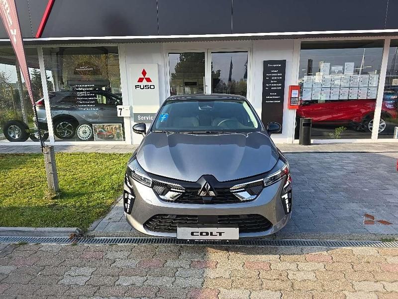 Neu Mitsubishi Colt Plus 91 PS (66 kW) 2025 Achatgrau Kleinwagen