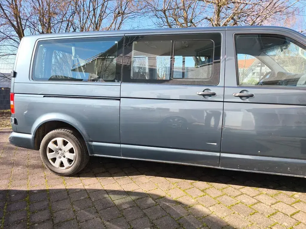 Gebraucht VW T5 170 PS (125 kW) 2004 Grau Van