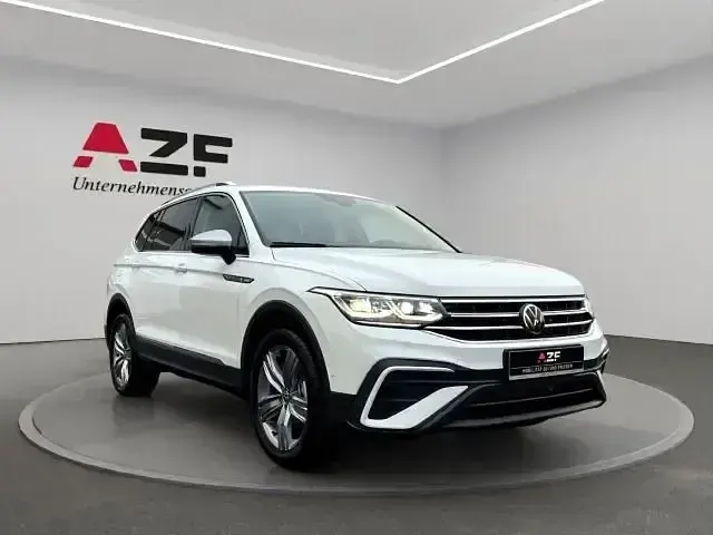 Gebraucht VW Tiguan Allspace Life 150 PS (110 kW) 2024 SUV