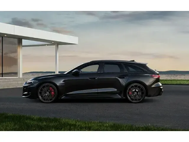 Neu Audi RS5 Ambiente 639 PS (469 kW) 2026 Mythosschwarz metallic (metallic) Kombi