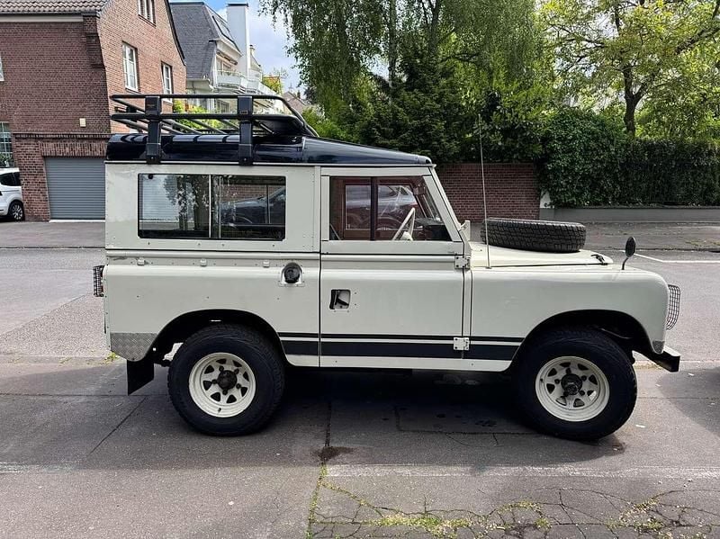 Gebraucht Land Rover 88 75 PS (55 kW) 1982 Beige SUV