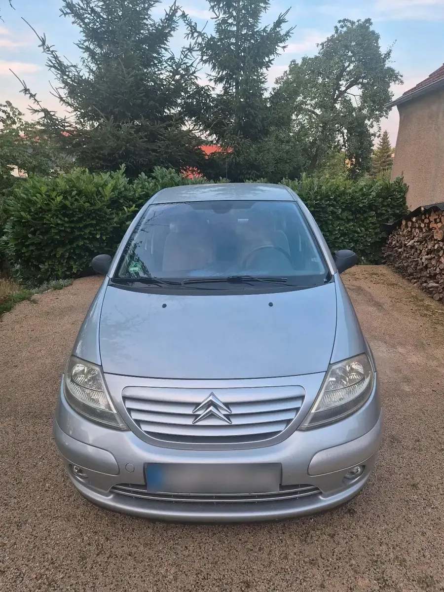 Gebraucht Citroën C3 109 PS (80 kW) 2004 Silber Kleinwagen