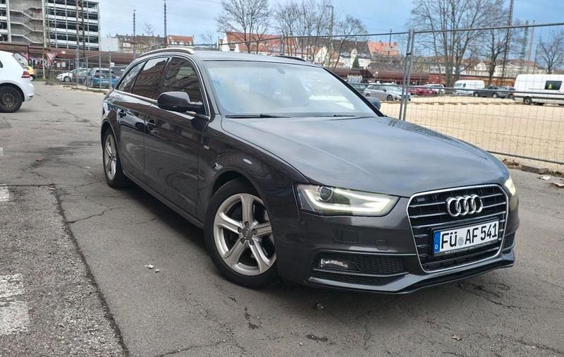 Gebraucht Audi A4 S-Line 204 PS (150 kW) 2013 Braun Kombi