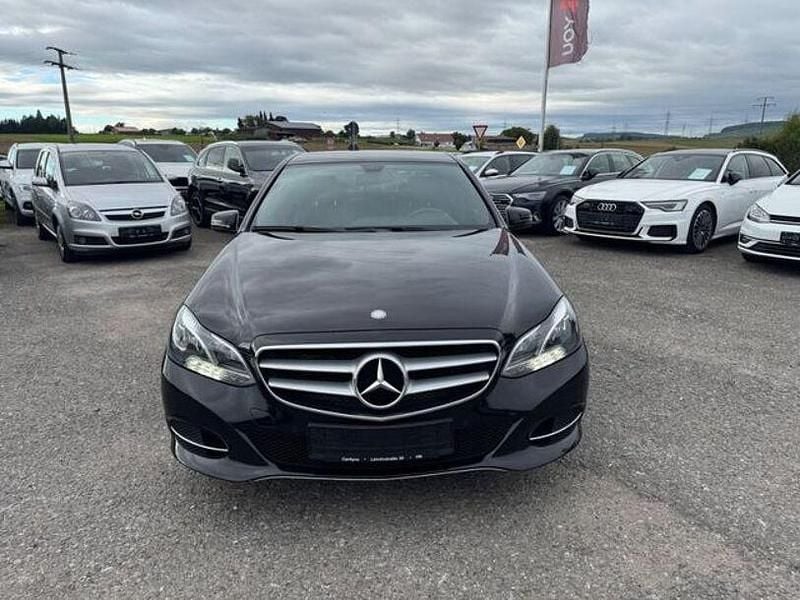 Gebraucht Mercedes E350 270 PS (198 kW) 2015 Schwarz Limousine