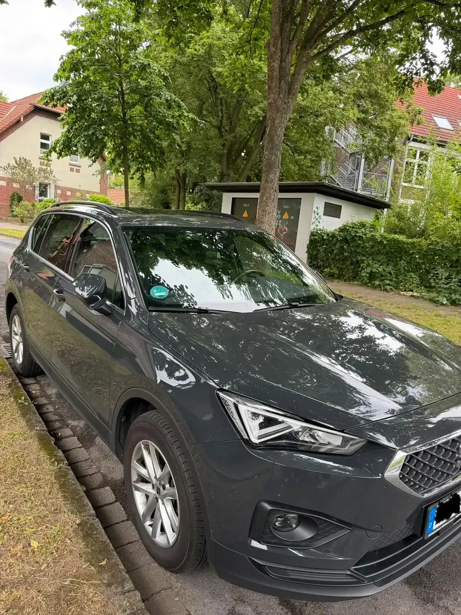 Gebraucht Seat Tarraco 150 PS (110 kW) 2022 Grau SUV