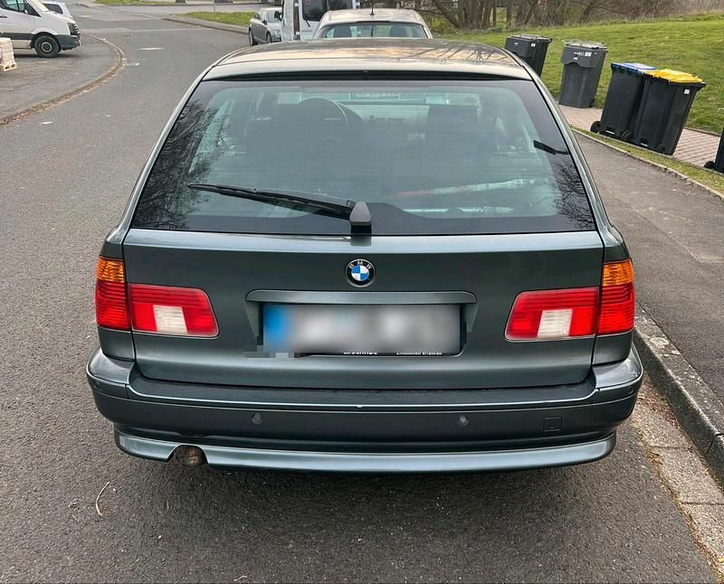 Gebraucht BMW 525 165 PS (121 kW) 2002 Kombi