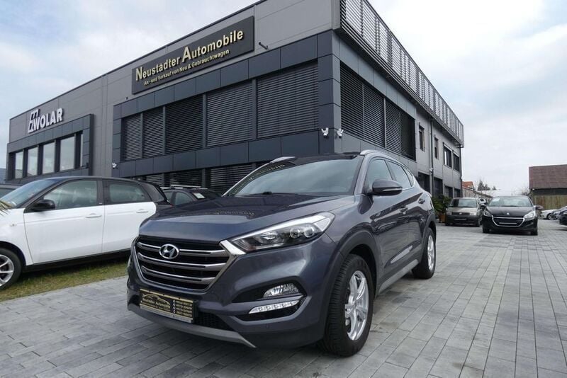 Micron grey / met Gebraucht 2018 Hyundai Tucson Passion Plus SUV | 18.650 € (Fairer Preis) - Bild 1/4