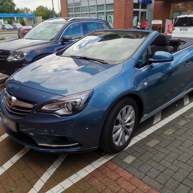 Gebraucht 2015 Opel Cascada Cabrio | 11.900 € (Fairer Preis) - Bild 1/4