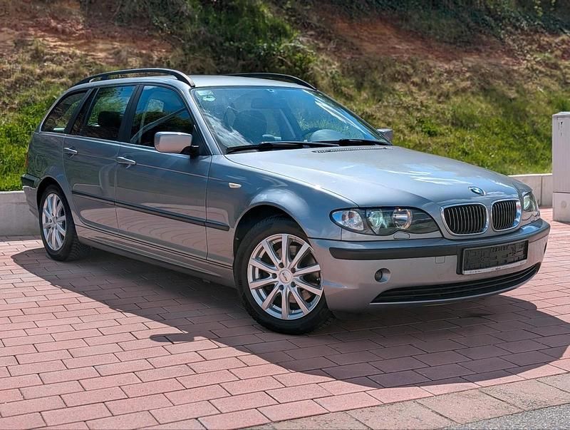 Gebraucht BMW 320 170 PS (125 kW) 2003 Silber Kombi