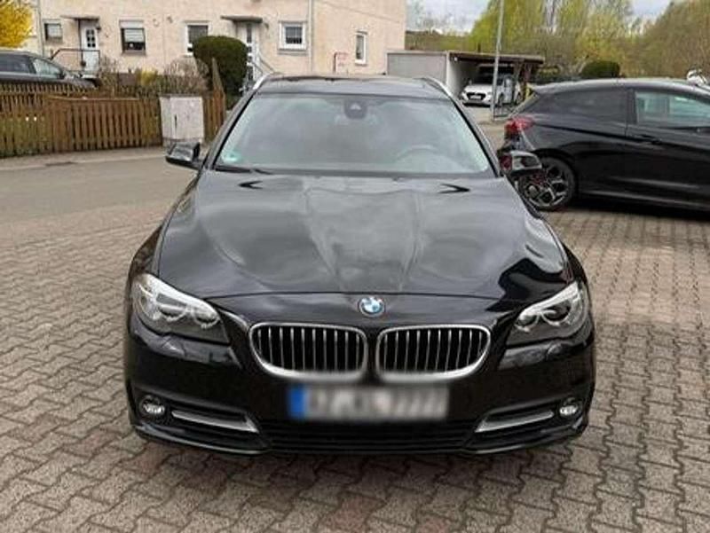 Gebraucht BMW 530 258 PS (189 kW) 2016 Schwarz Kombi