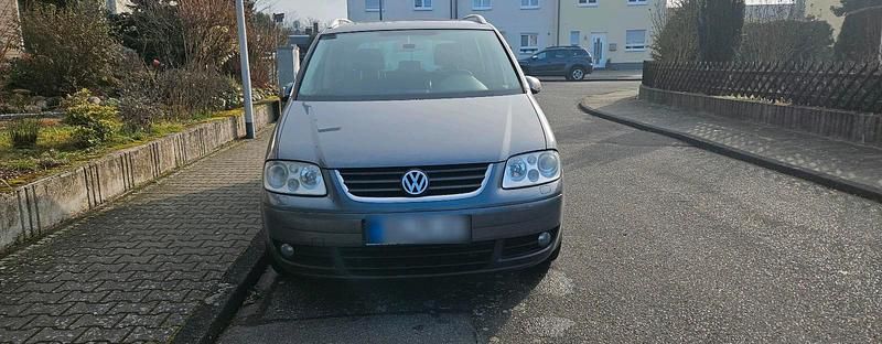 Gebraucht VW Touran Highline 140 PS (102 kW) 2006 Grau Van / Kleinbus
