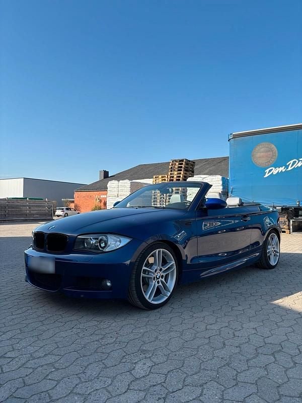 Gebraucht BMW 123 Cabriolet 204 PS (150 kW) 2009 Blau Cabrio