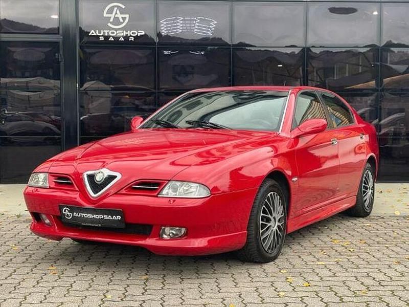 Rot Gebraucht 2001 Alfa Romeo 166 Limousine | 3.900 € - Bild 1/4