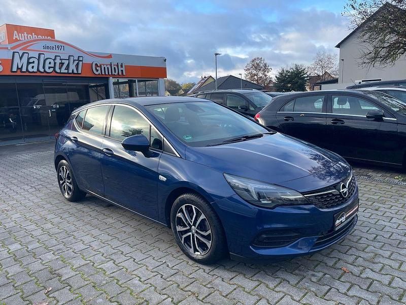 Gebraucht Opel Astra Elegance 131 PS (96 kW) 2020 Blau Limousine