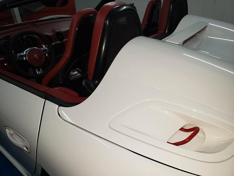 Gebraucht Porsche Boxster Spyder 320 PS (235 kW) 2010 Weiß Cabrio